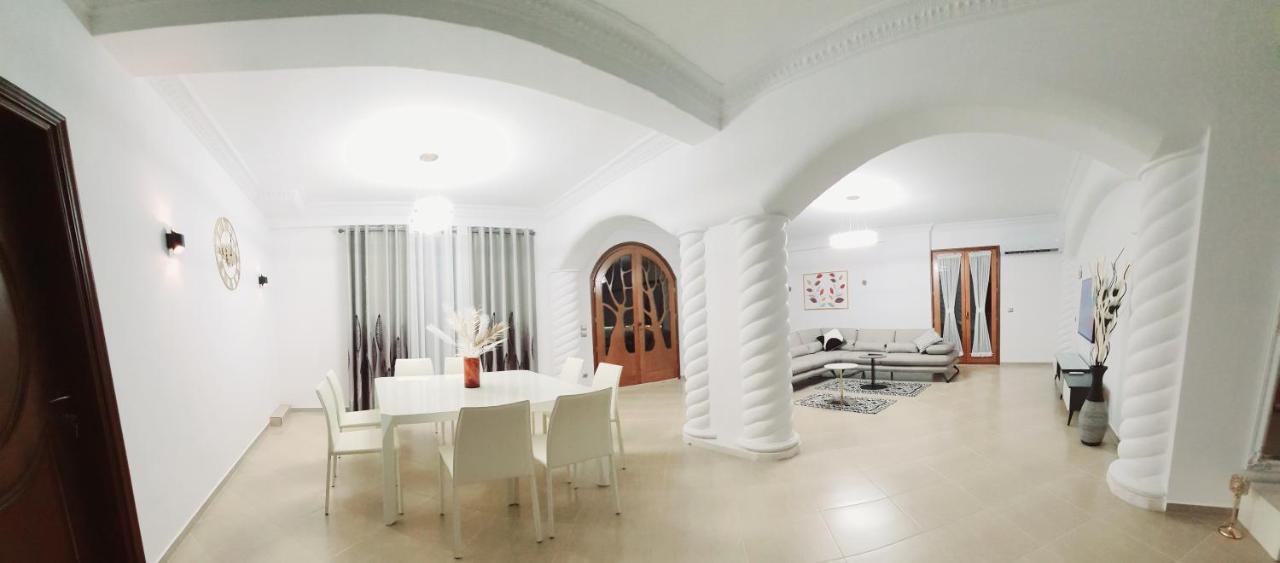 Magnolia Luxury Penthouse Apartment Berat Exterior photo