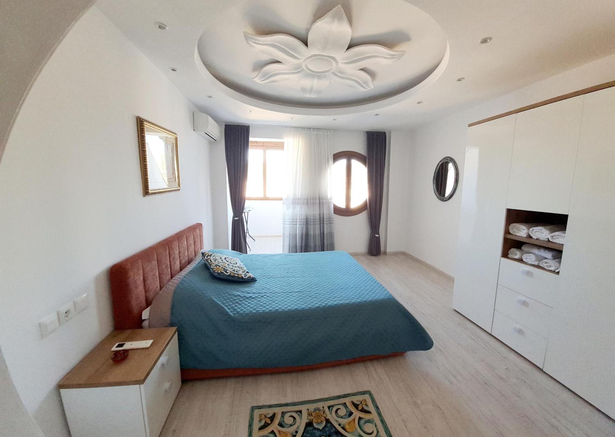 Magnolia Luxury Penthouse Apartment Berat Exterior photo