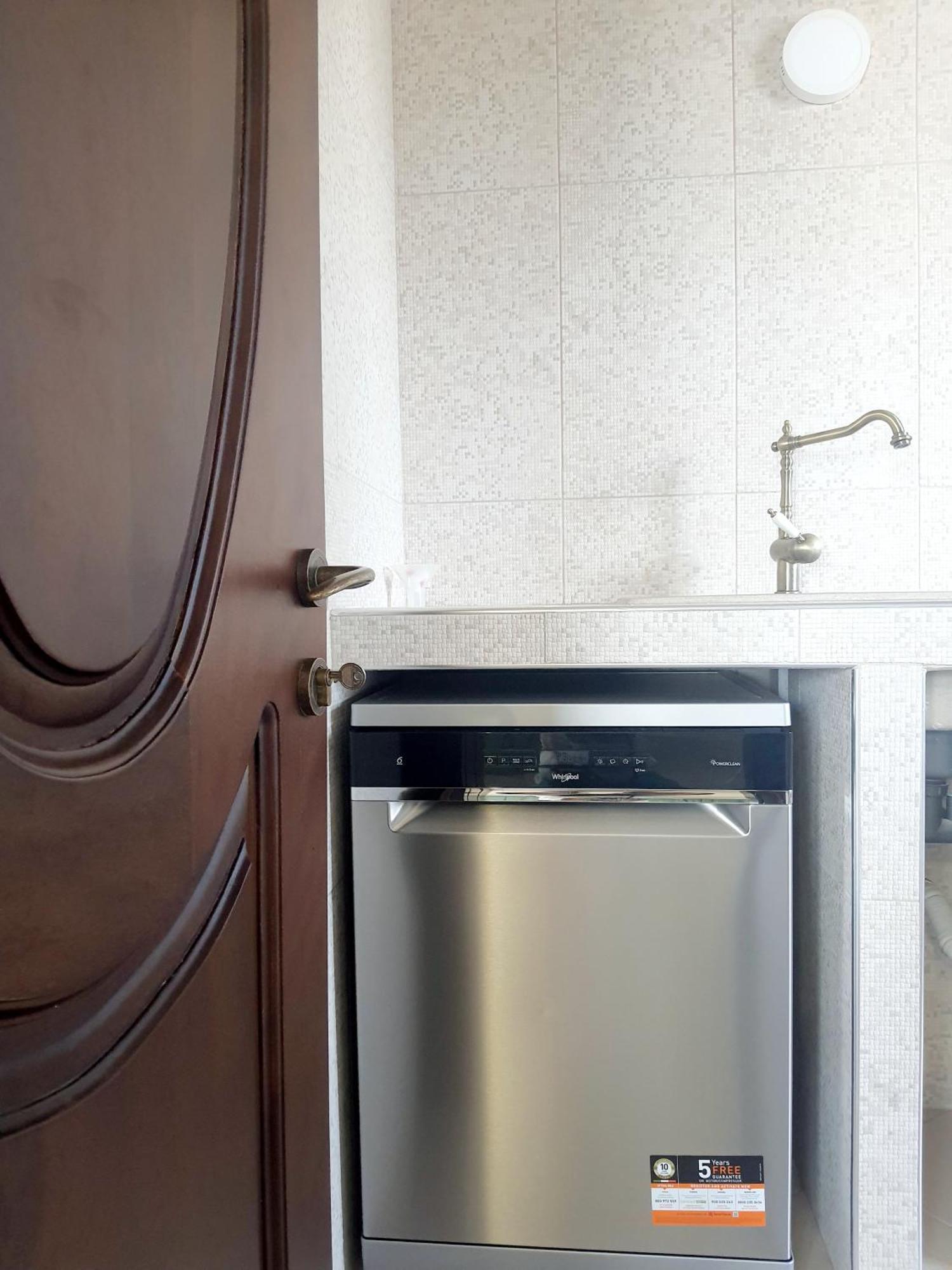Magnolia Luxury Penthouse Apartment Berat Exterior photo